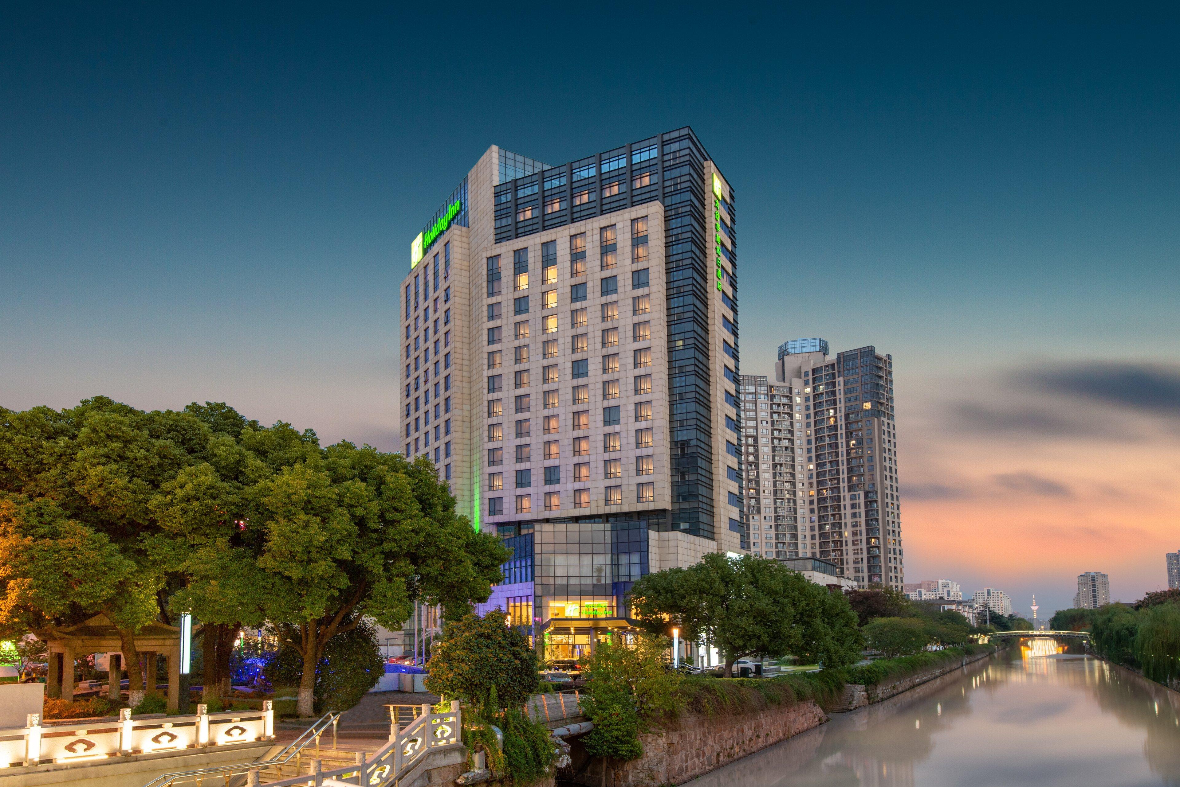 Holiday Inn Taicang City Centre By Ihg Extérieur photo